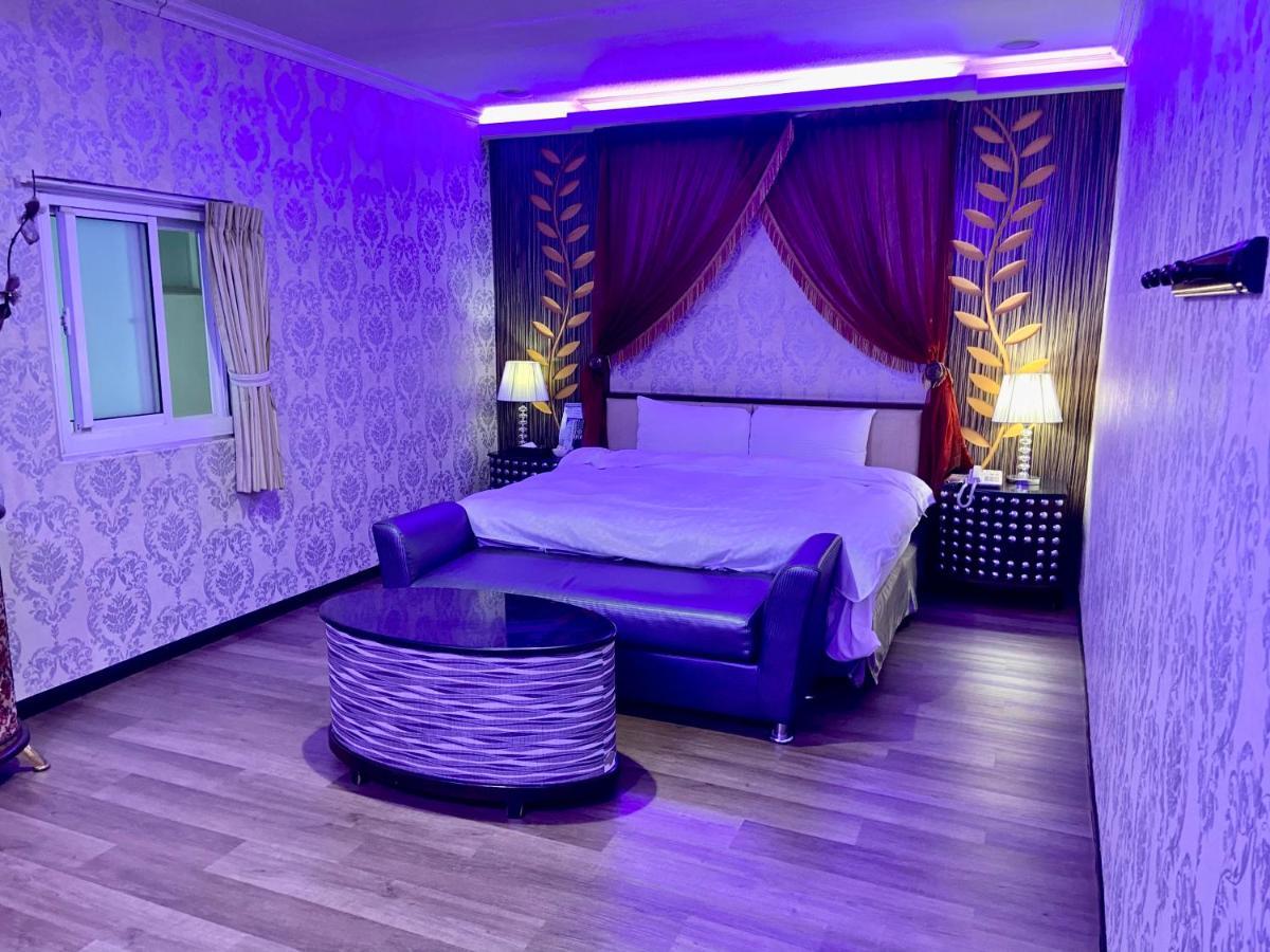 Huang Xing Motel Pingtung Esterno foto